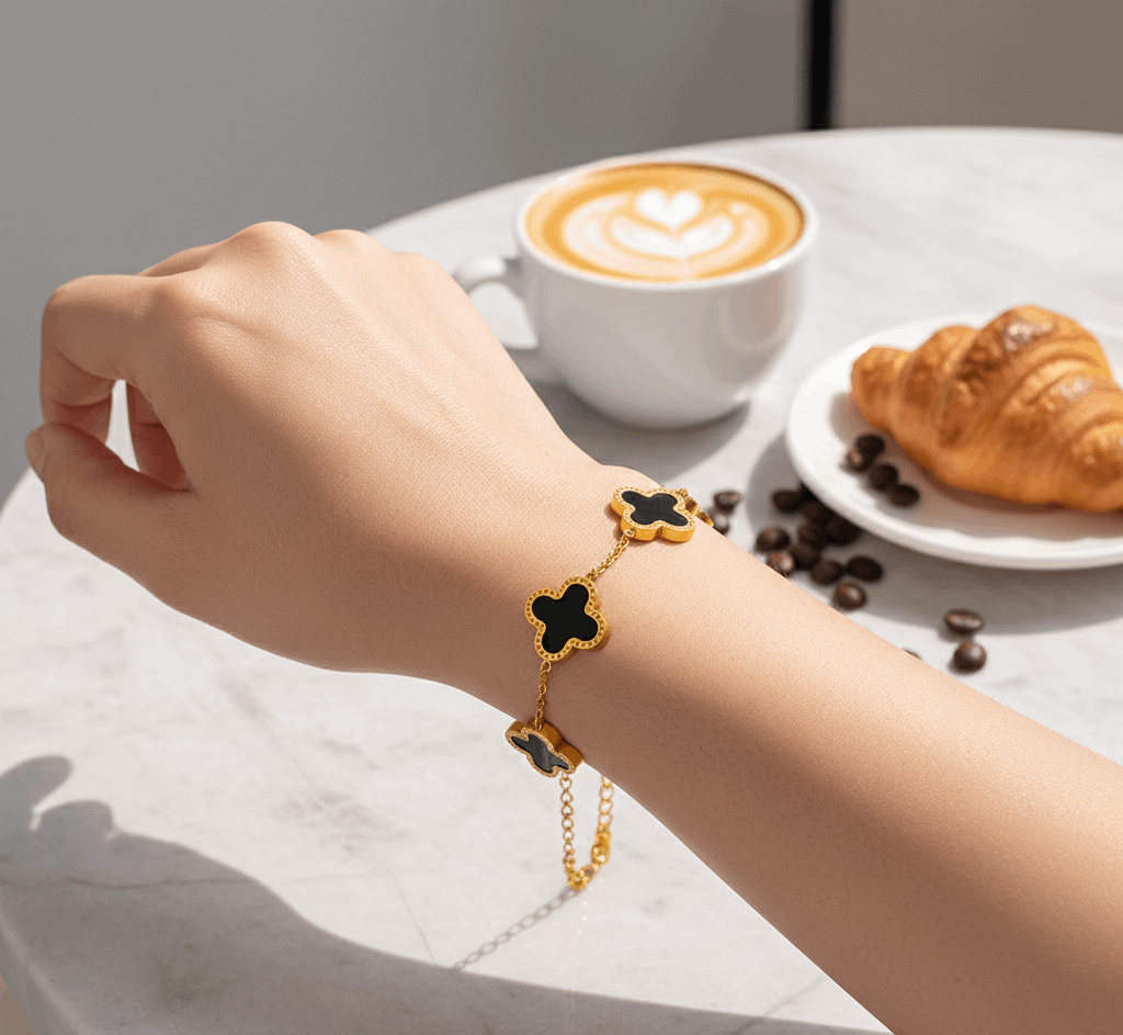 QXT-134 Clover Stainless Steel Bracelet