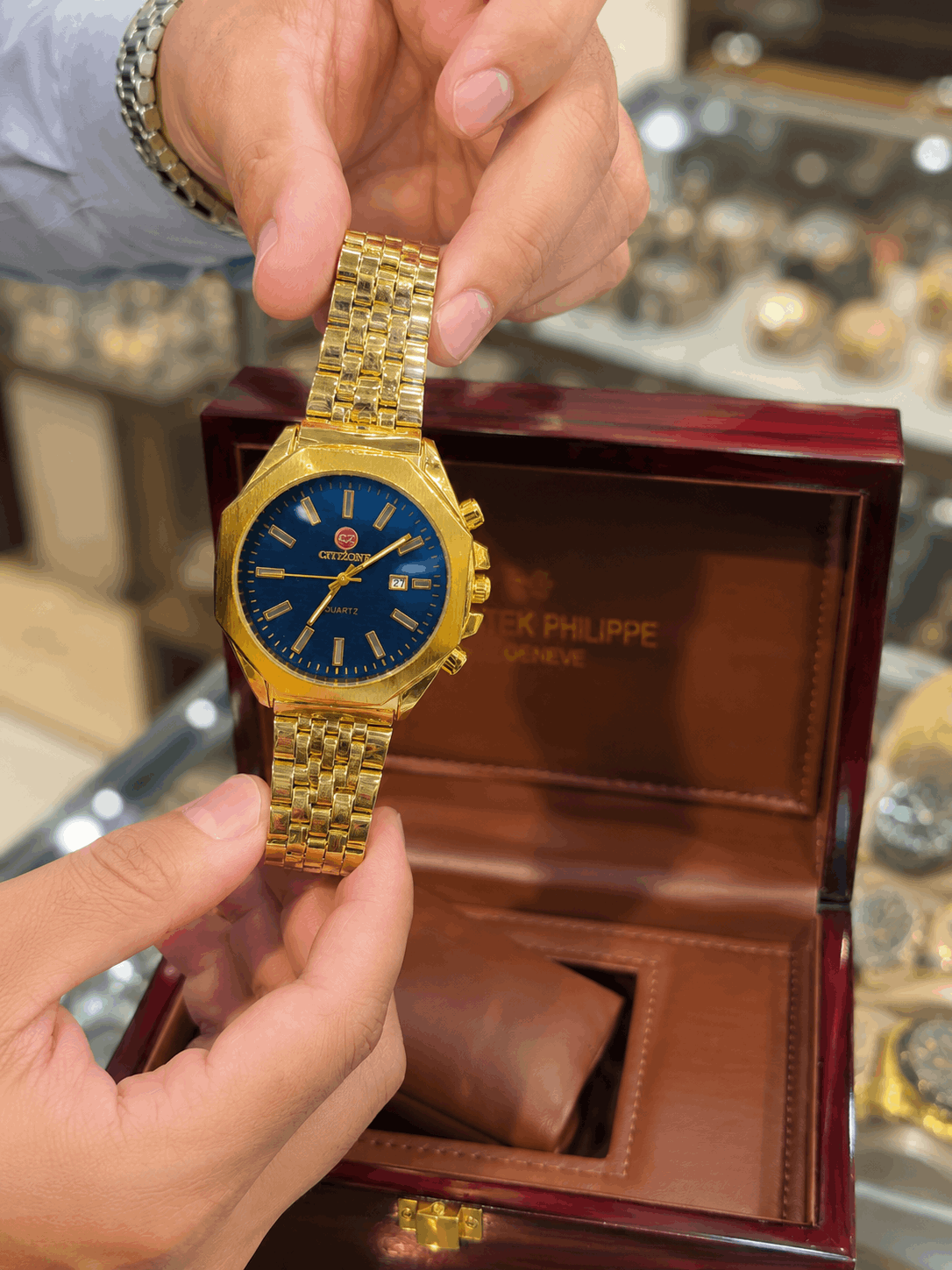 Men's Gold Blue Dial Quartz Watch