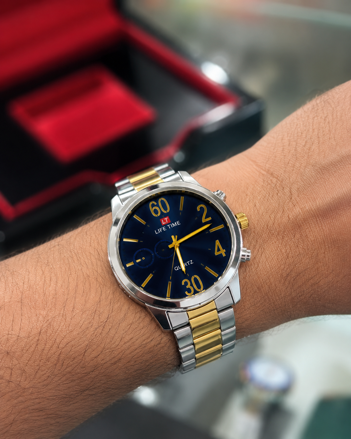 Life Time Men's Quartz Analog Watch
