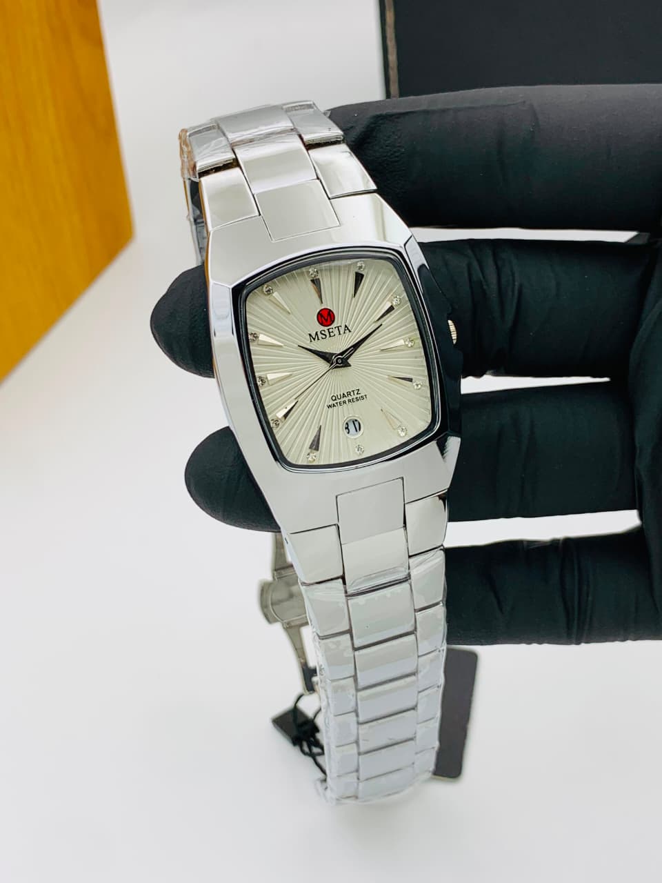 Mseta Classic Quartz Watch Mseta Classic Quartz Watch