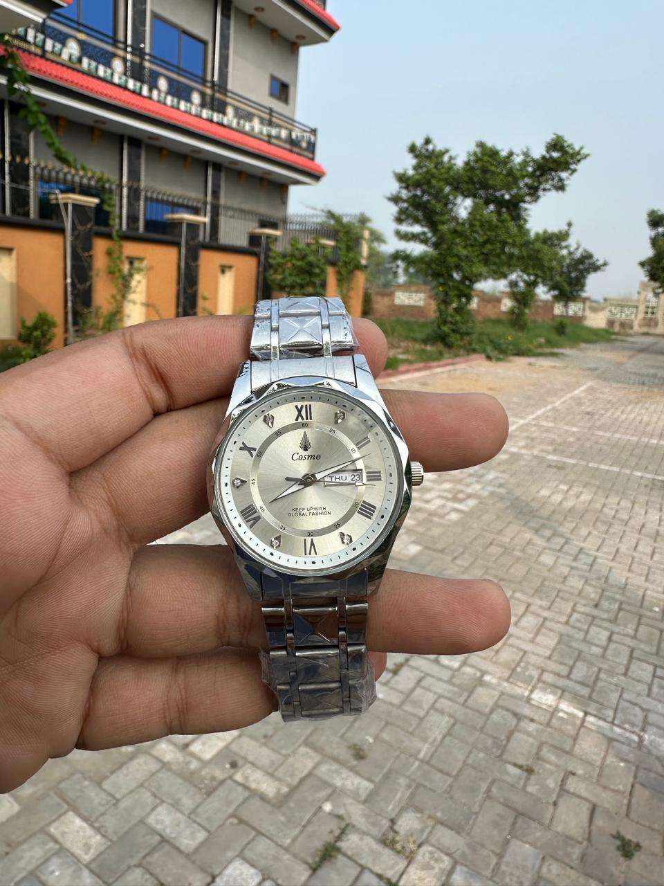 Cosmo Men’s Analog Watch